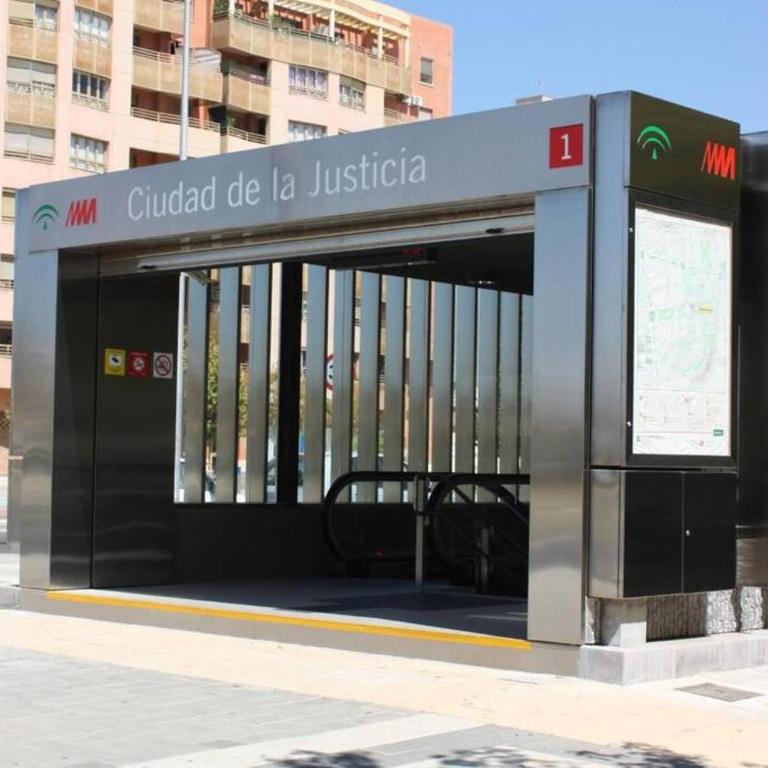 Precioso alojamiento en la mejor zona de Málaga - Apartamento - 18