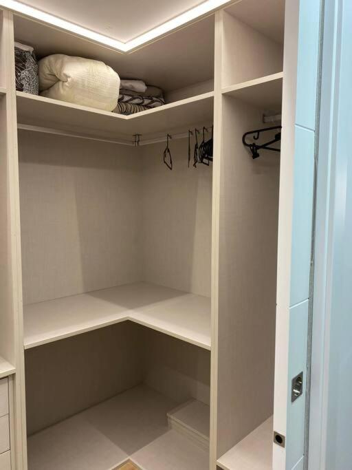Precioso alojamiento en la mejor zona de Málaga - Apartamento - 28
