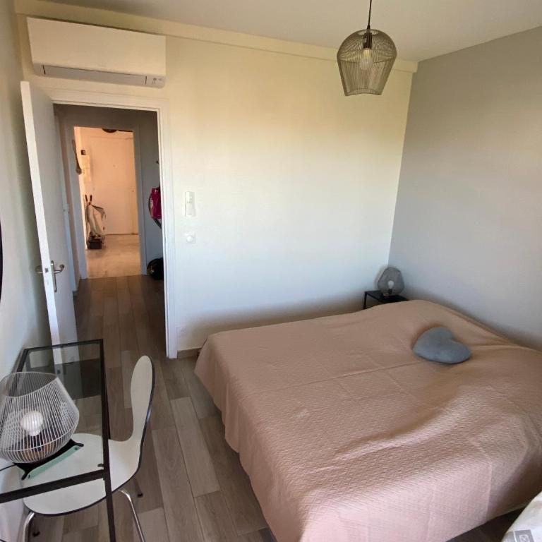 Appartement Juan-Les-Pins, 4 pieces, 80m2, Residence Luxe Piscine Tennis - Appartement 3 Chambres - 39