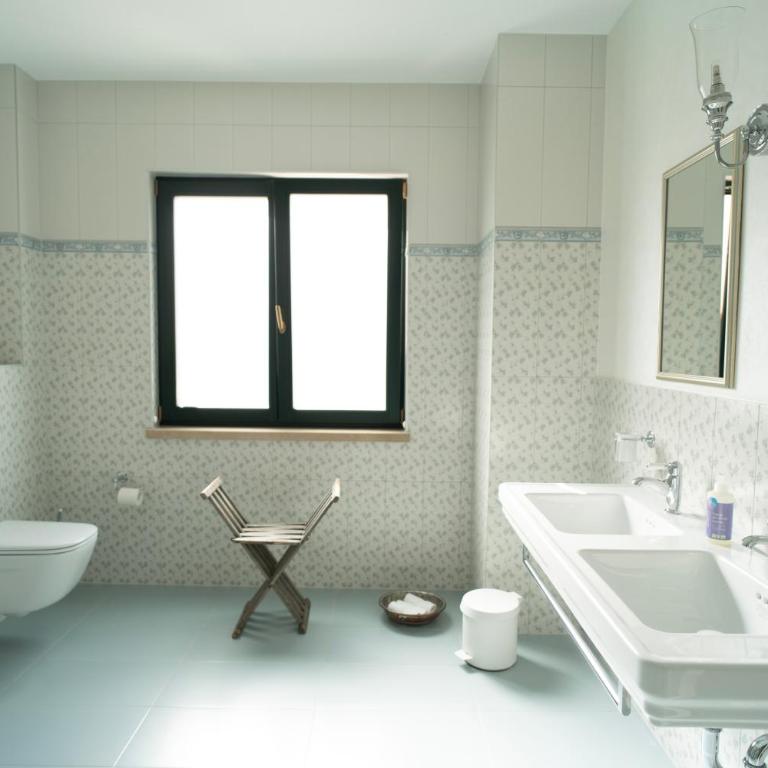 Nomad Rooms - Deluxe Double Room - 6