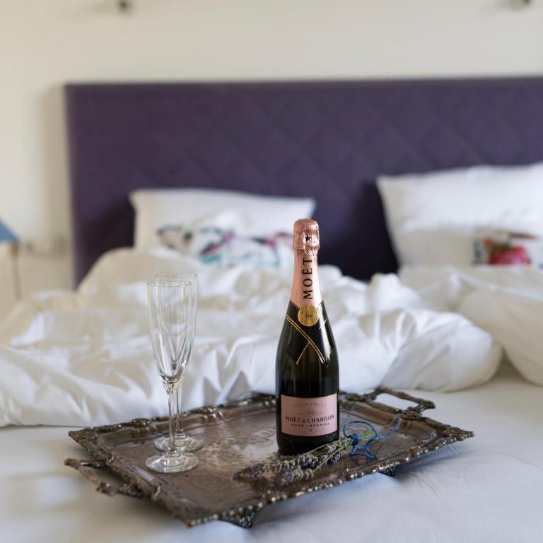 Nomad Rooms - Double Room with Garden View - 16