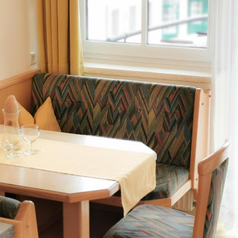 Hotel Angerwirt COSY HOLIDAY HOME - Apartment mit 2 Schlafzimmern und Balkon - 2