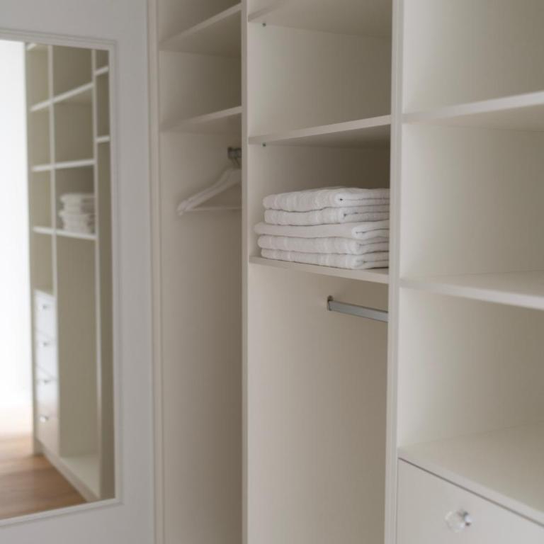 Nomad Rooms - Deluxe Double Room - 8