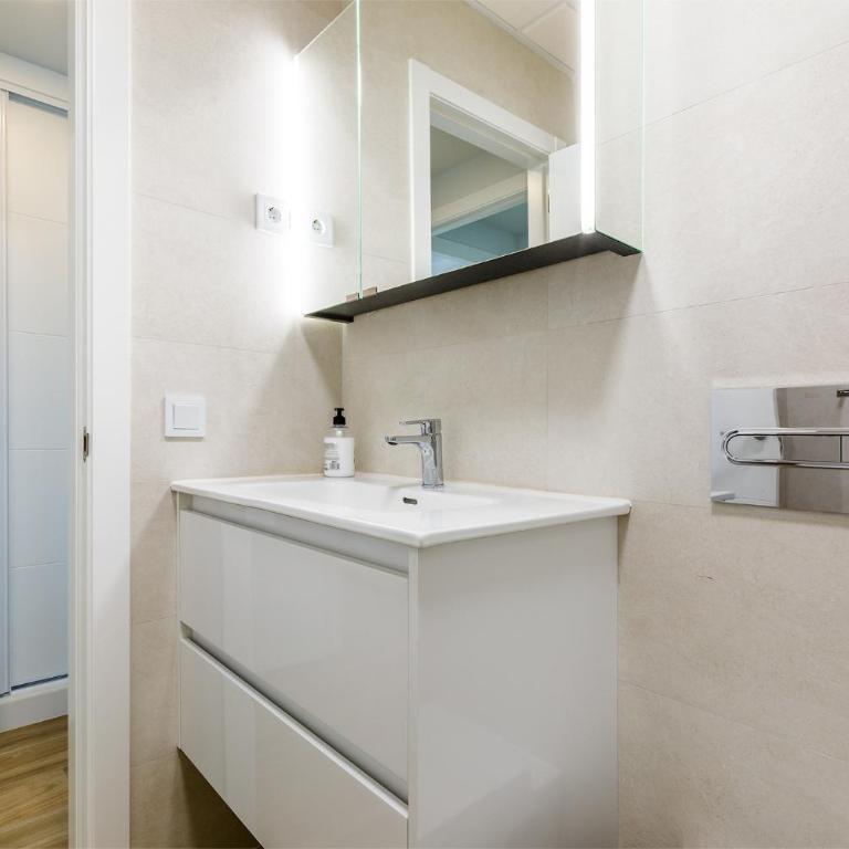 A&N Sea View Penthouse with Huge Terrace Torre del Mar - Penthouse Apartment - 61