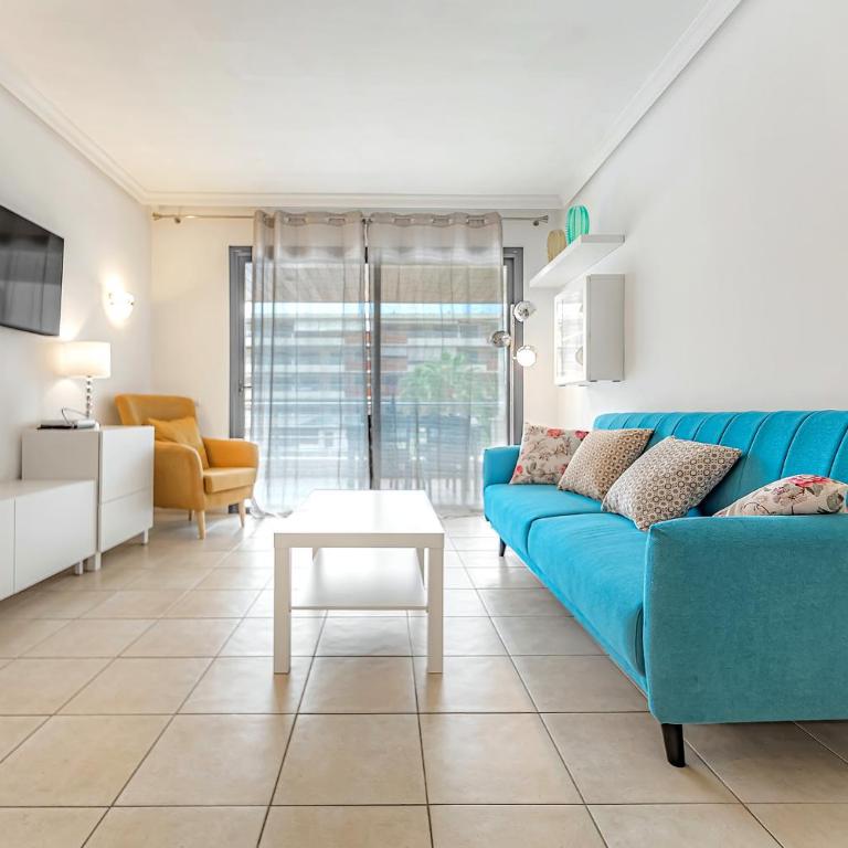Cozy Holiday Home 2 Bed 2 Bath Balcon Los Gigantes - Apartamento de 2 dormitorios con vistas a la piscina - 5