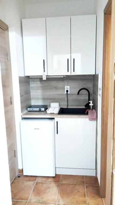 Smile - One-Bedroom Apartment - 11
