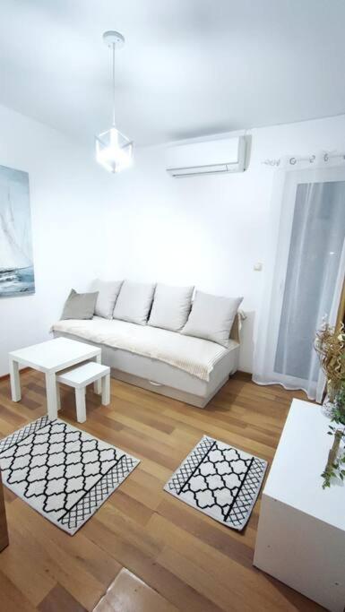 Smile - One-Bedroom Apartment - 16