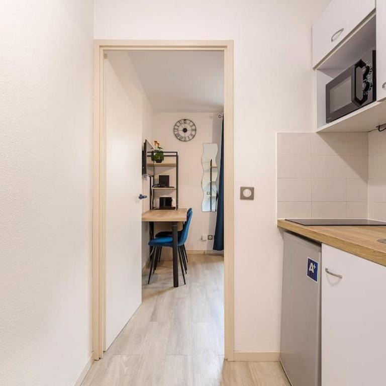 bnbgônes - LE LOMBARDI - METRO GARIBALDI - WIFI - Appartement 1 Chambre - 7