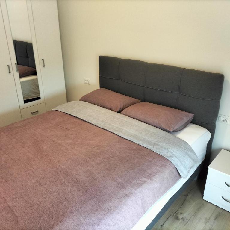 Montenegro Residence Apartments - Two-Bedroom Apartment - 9