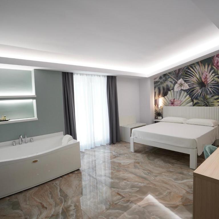 Harmony Tropea Rooms & Suites - Deluxe Double Room with Bath - 2