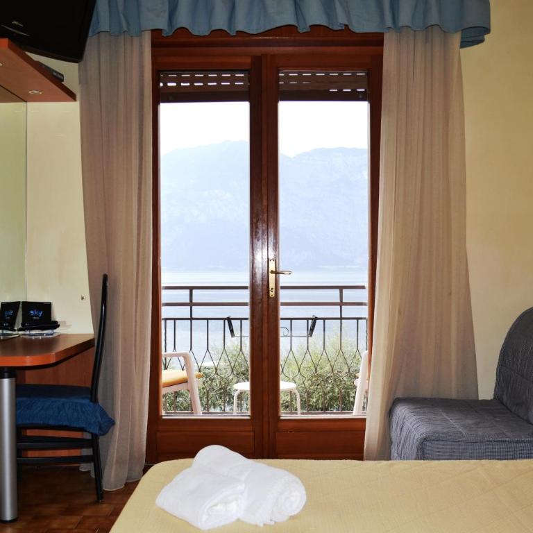 Hotel Smeraldo - Camera Matrimoniale Superior - 1