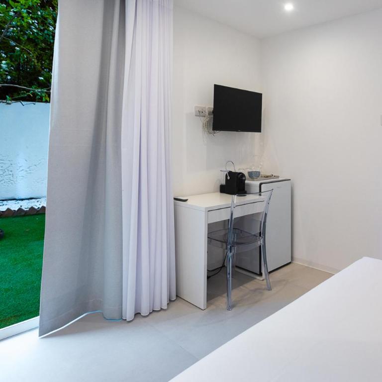 A - MARE Home Catania - Double Room with Park View - 18