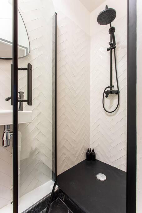 Luxuous loft in the jourdains'village-Imhost - Appartement 1 Chambre - 2