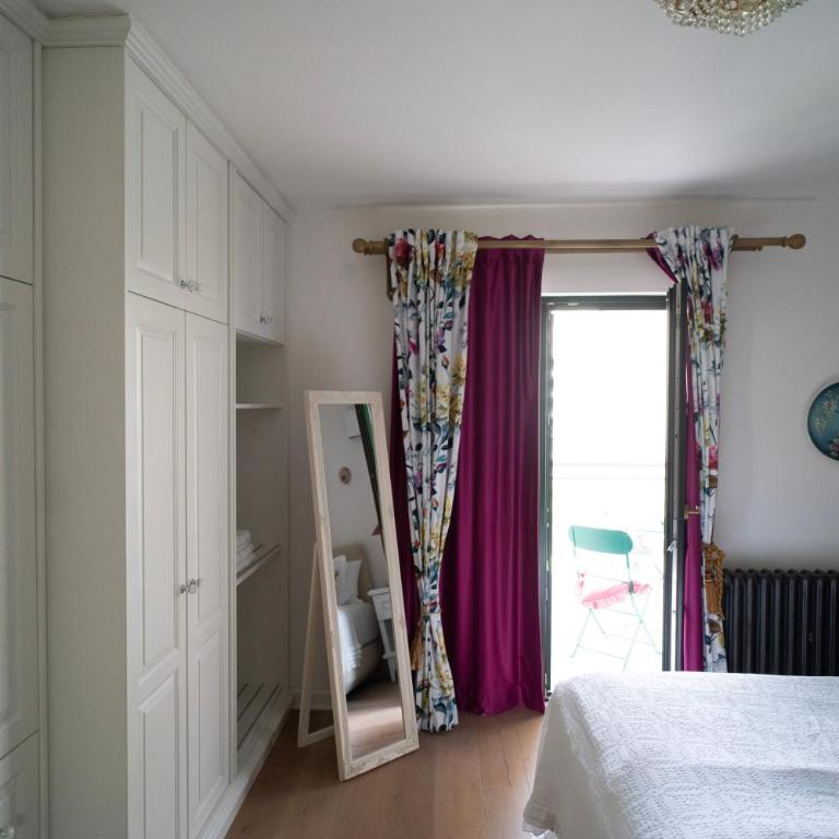 Nomad Rooms - Deluxe Double Room with Balcony - 25