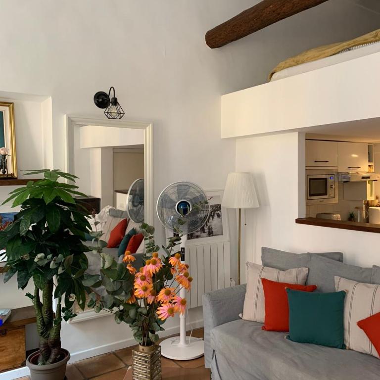 Apartment 33 on The Old Historic Senate Square - Appartement 2 Chambres - 13