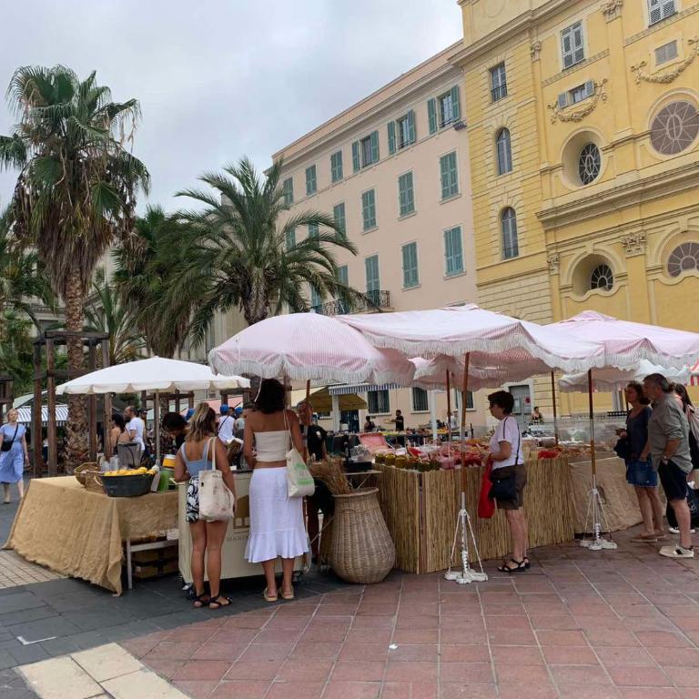 Apartment 33 on The Old Historic Senate Square - Appartement 2 Chambres - 78