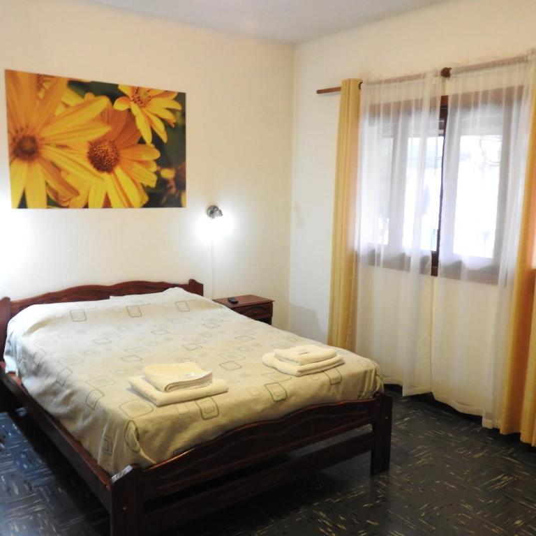 Los Girasoles team family - Two Connecting Rooms - 12