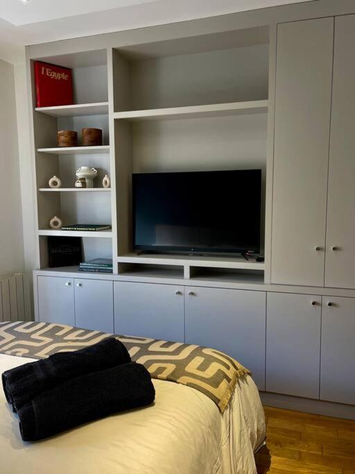Appartement luxe 2 pièces proche Tour Eiffel - Appartement 1 Chambre - 11
