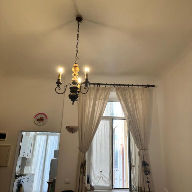 Alloggio in centro ben servito - Two-Bedroom Apartment - 4