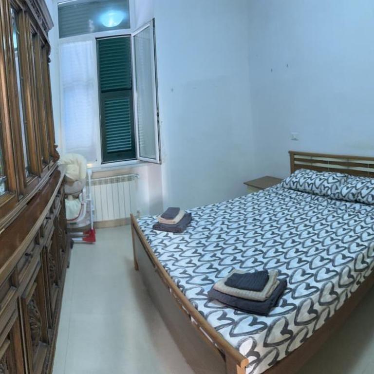 Alloggio in centro ben servito - Two-Bedroom Apartment - 12