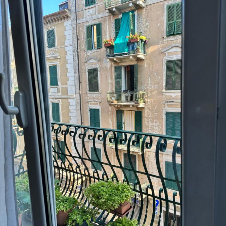 Alloggio in centro ben servito - Two-Bedroom Apartment - 10