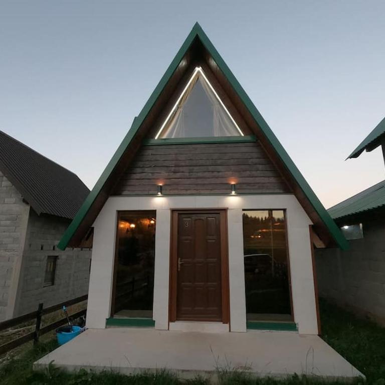 Holiday House - One-Bedroom House - 16