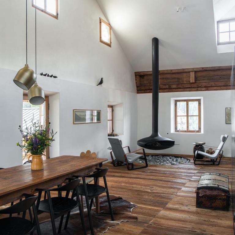 Ein Kraftort und architektonisches Juwel - Villa mit 3 Schlafzimmern - 1