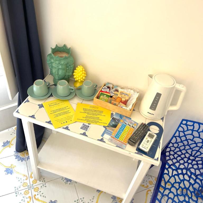 Sorrento Street View - Superior Triple Room - 7