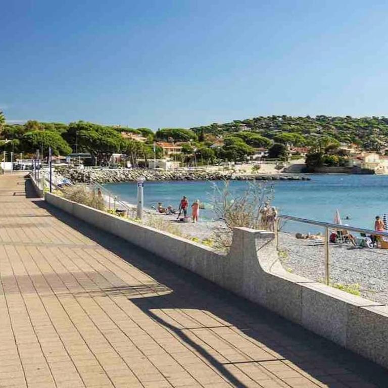Golfe de St Tropez 3 pièces jardin piscine privée - Apartment mit 2 Schlafzimmern - 48