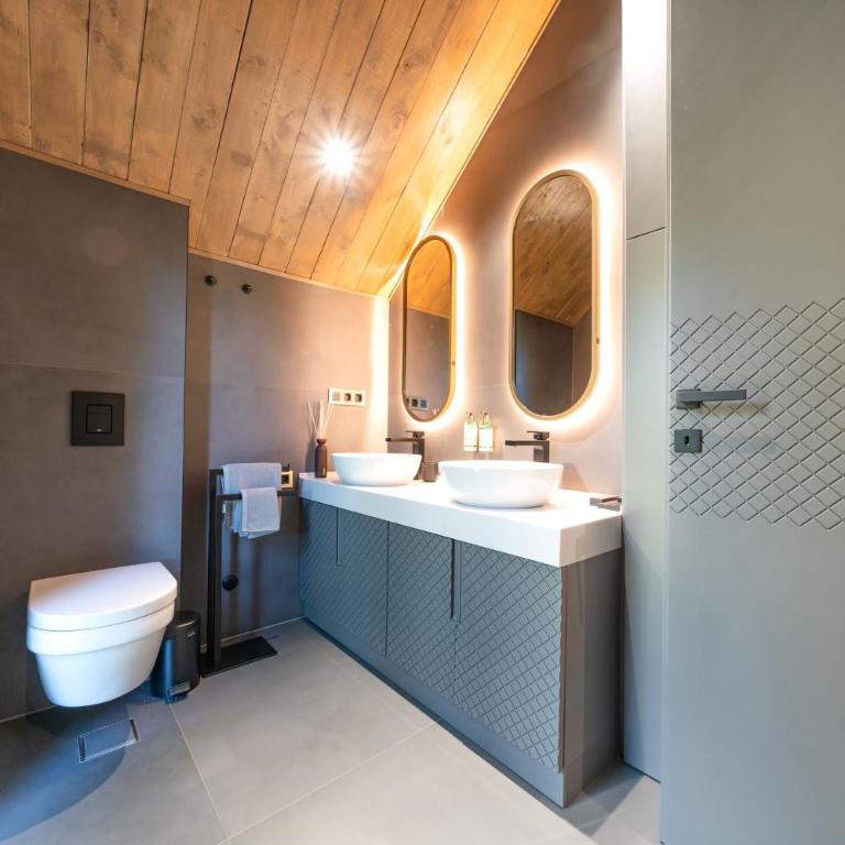 MONTE PINE CHALETS - Two-Bedroom Chalet - 25