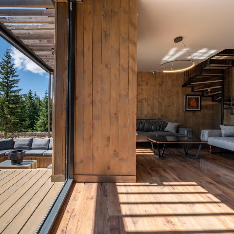 MONTE PINE CHALETS - Two-Bedroom Chalet - 19