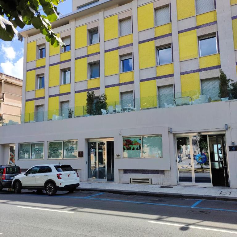 Garibaldi Central House - Appartamento con 1 Camera da Letto e Vista Mare - 2