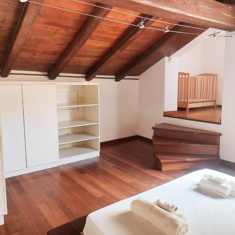 Casa Ginevra - Appartamento su 2 Livelli - 11