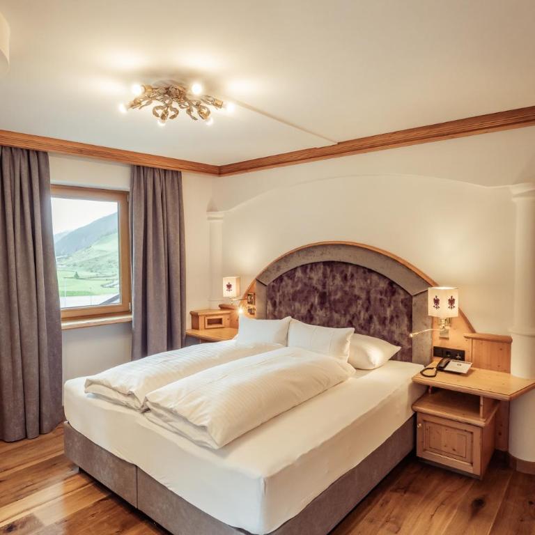 Hotel Neuhintertux 4 Sterne superior - Apartment mit 1 Schlafzimmer - 7