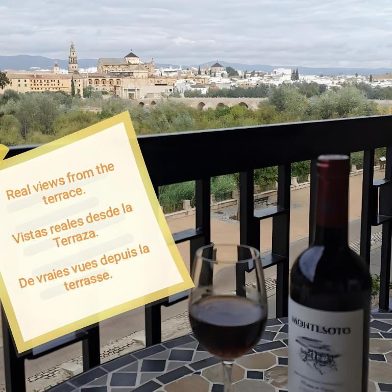 Las mejores vistas de Cordoba con parking privado gratuito - Apartamento de 2 dormitorios - 4