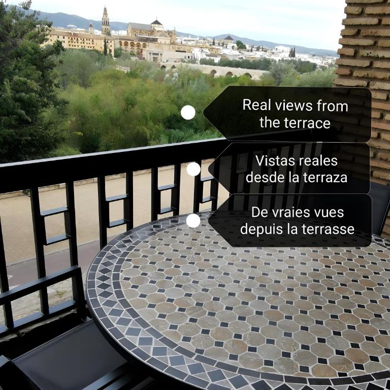 Las mejores vistas de Cordoba con parking privado gratuito - Apartamento de 2 dormitorios - 5