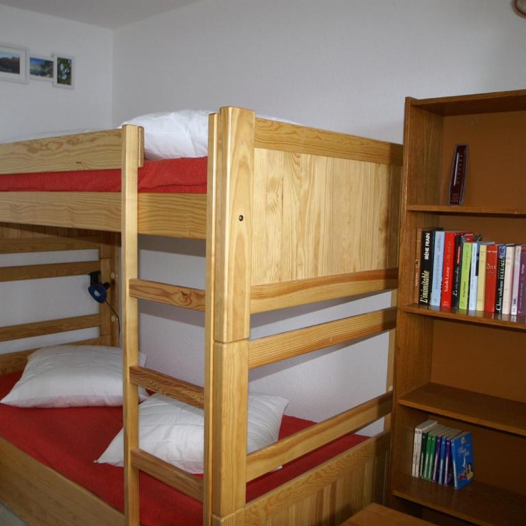 Charmant appartement 3 pièces avec balcon - Appartement 2 Chambres - 5