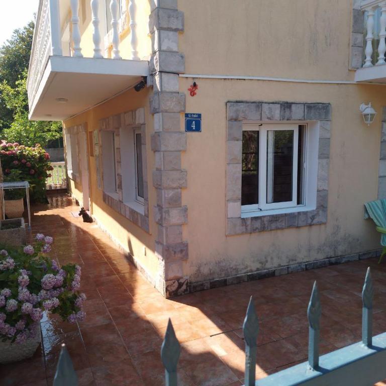 Krasici Sunhouse - Kuća sa 3 Spavaće Sobe - 5