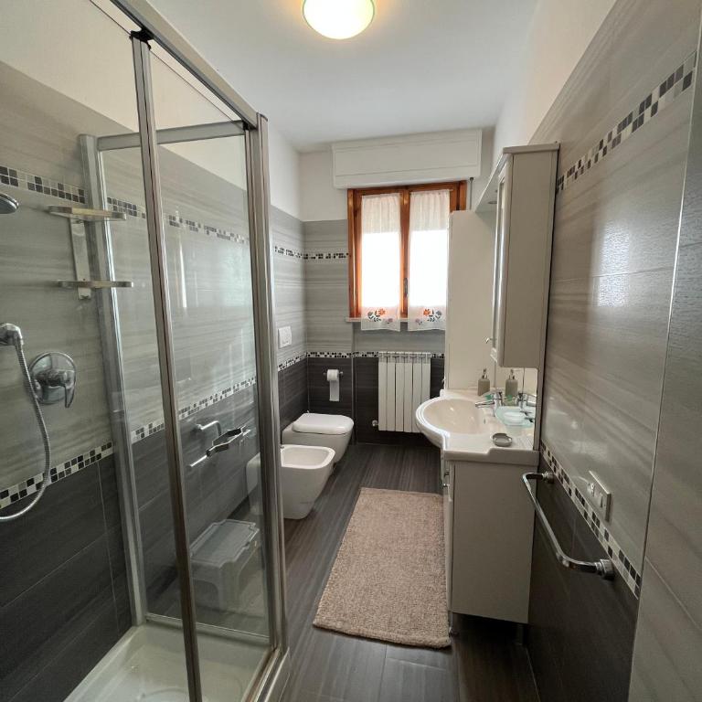 Appartamento Incantevole a Follonica Mare- 5 posti - Appartamento con 2 Camere da Letto - 9