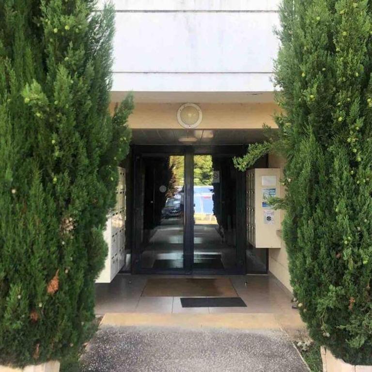 Appartement cosy, calme, lumineux, balcon, parking - Apartamento de 1 dormitorio - 27