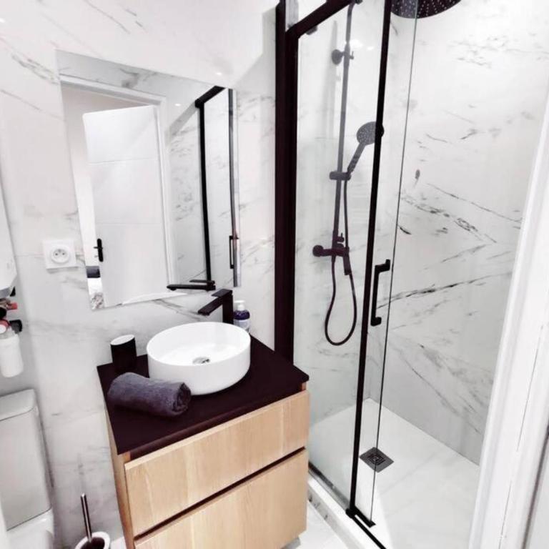 Le Boulegon by La Familia - One-Bedroom Apartment - 10