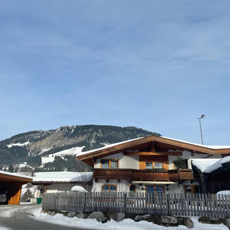 Appartements Sonntal Einkehr - Three-Bedroom Apartment - 2