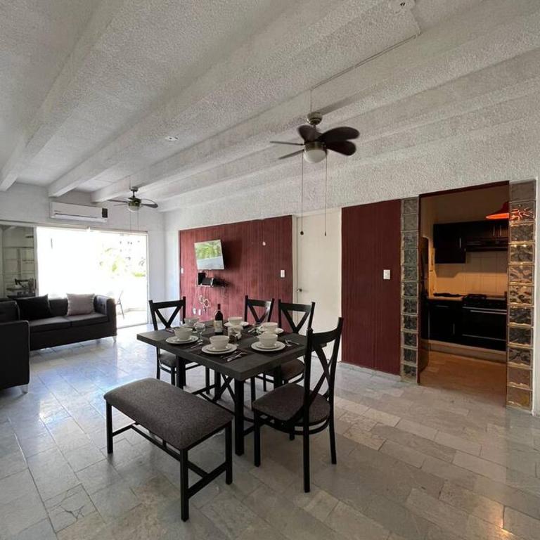 Fresca estancia en zona Dorada con Alberca/Playa! - One-Bedroom Apartment - 3