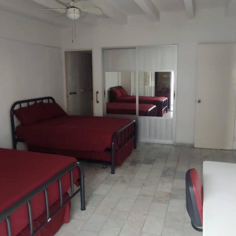 Fresca estancia en zona Dorada con Alberca/Playa! - One-Bedroom Apartment - 17