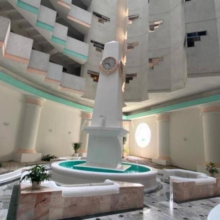 Fresca estancia en zona Dorada con Alberca/Playa! - One-Bedroom Apartment - 21
