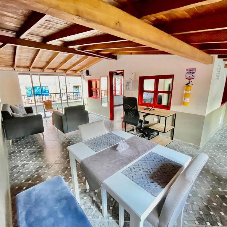 Vacaciones con tu mascota Loft con terraza Mayorca - Apartamento de 1 dormitorio - 2