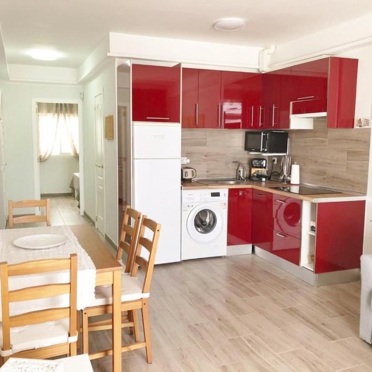 Apartamento Birgitt en Aloha Garden con vista mar y piscina - One-Bedroom Apartment - 1