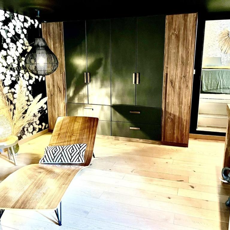 Maison en pierre avec piscine, 6 couchages, située au cœur de Mallemort, Provence. - FR-1-658-25 - Maison de Vacances - 5