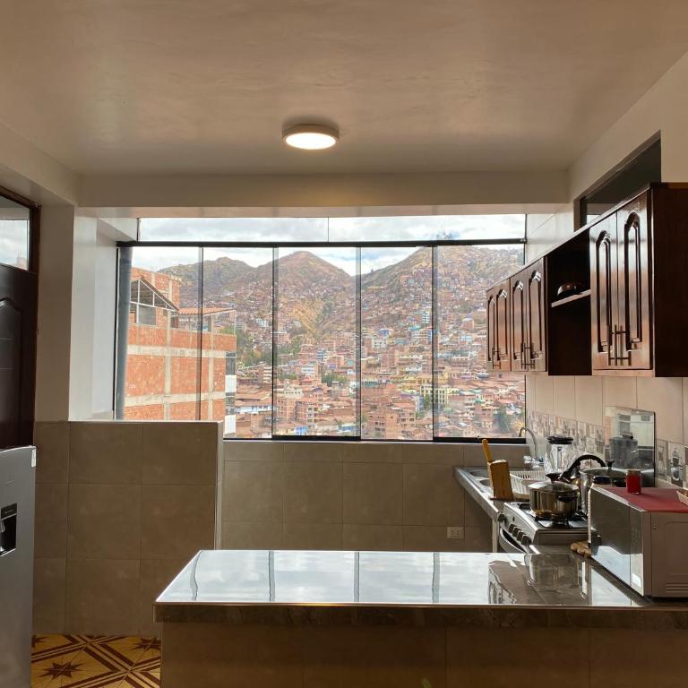 Adriano's Deluxe Apartments Base - Three-Bedroom Apartment - 1