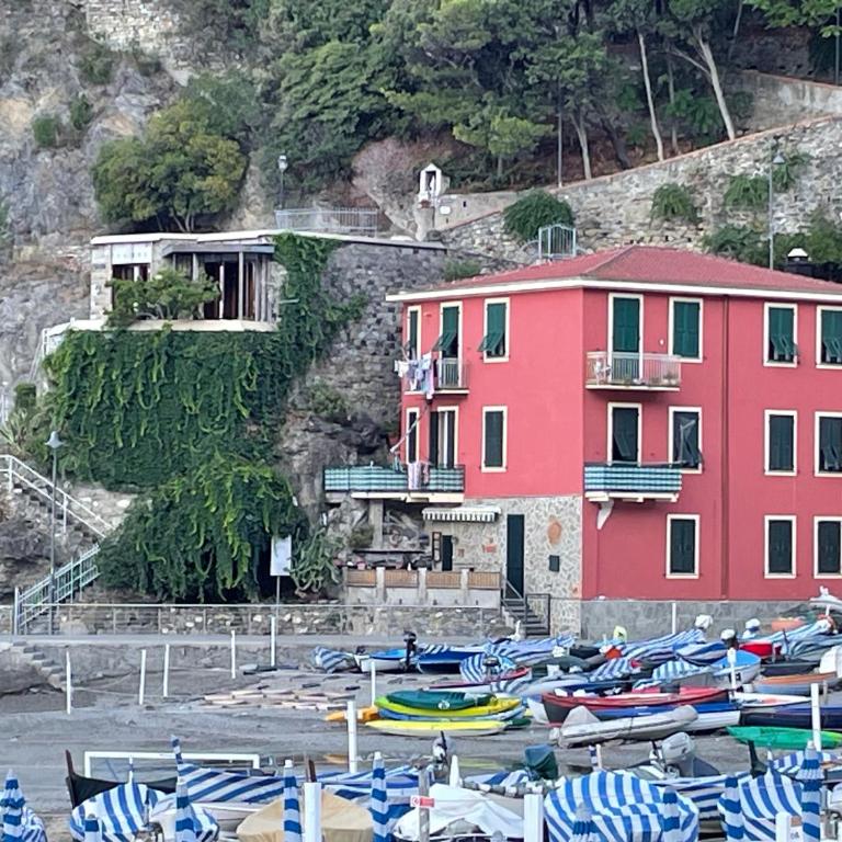 Benvenuto Beach House - Two-Bedroom Apartment - 1